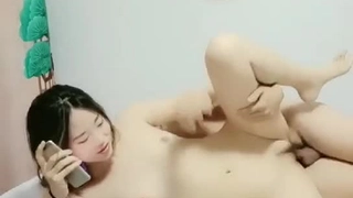 欧美日韩人妻激情-第一次与男友以外的男人在行使中车震!